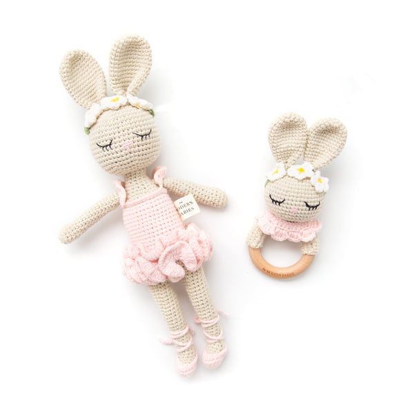 Crochet Bunny Doll. Crochet bunny baby rattle. Crochet bunny toys. Crochet baby rattle. Knitted baby rattle and doll. Knitted bunny doll for baby. 